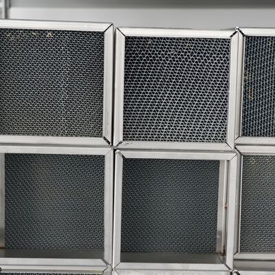 kaufen Korrosionsbeständiges und maßgeschneidertes metallisches Substrat mit quadratischer Geometrie für die Schiffsabgasbehandlung Online-Herstellung