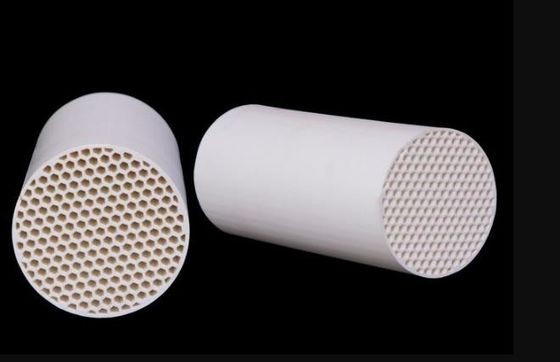 kaufen 600 Auspuff-Katalysator-Auto-Automobilabgas-Reinigungs-Katalysatoren Cpsi keramische Online-Herstellung